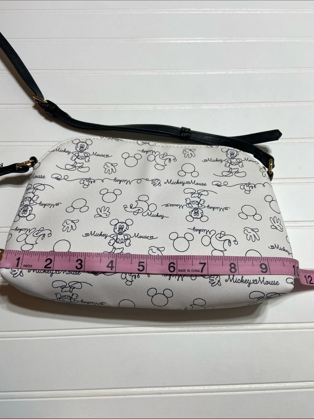Official Disney Bioworld Mickey Mouse Graffiti Crossbody‎ Bag White/Black